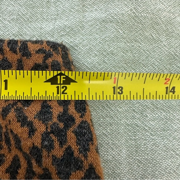 Urban Outfitters Leopard Print Mini Skirt XS - Picture 3 of 7